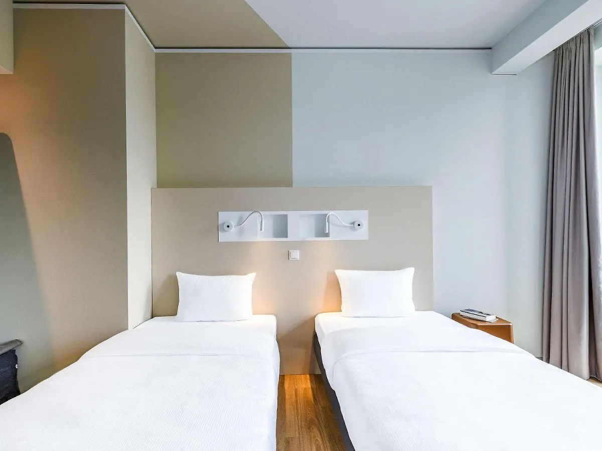 Ibis Budget Bremen City Center 2*,